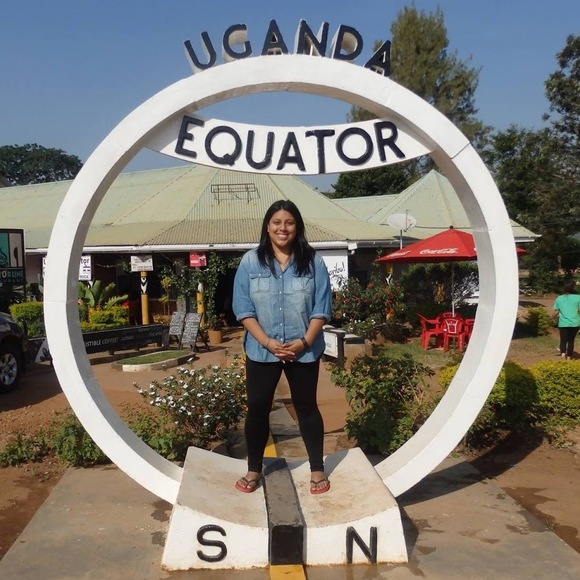 Meet your Posher, Catherine - Picture 1 of 1